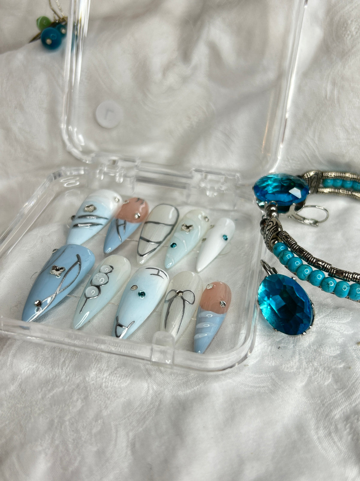 Light Blue Bow Press-On Nails Set