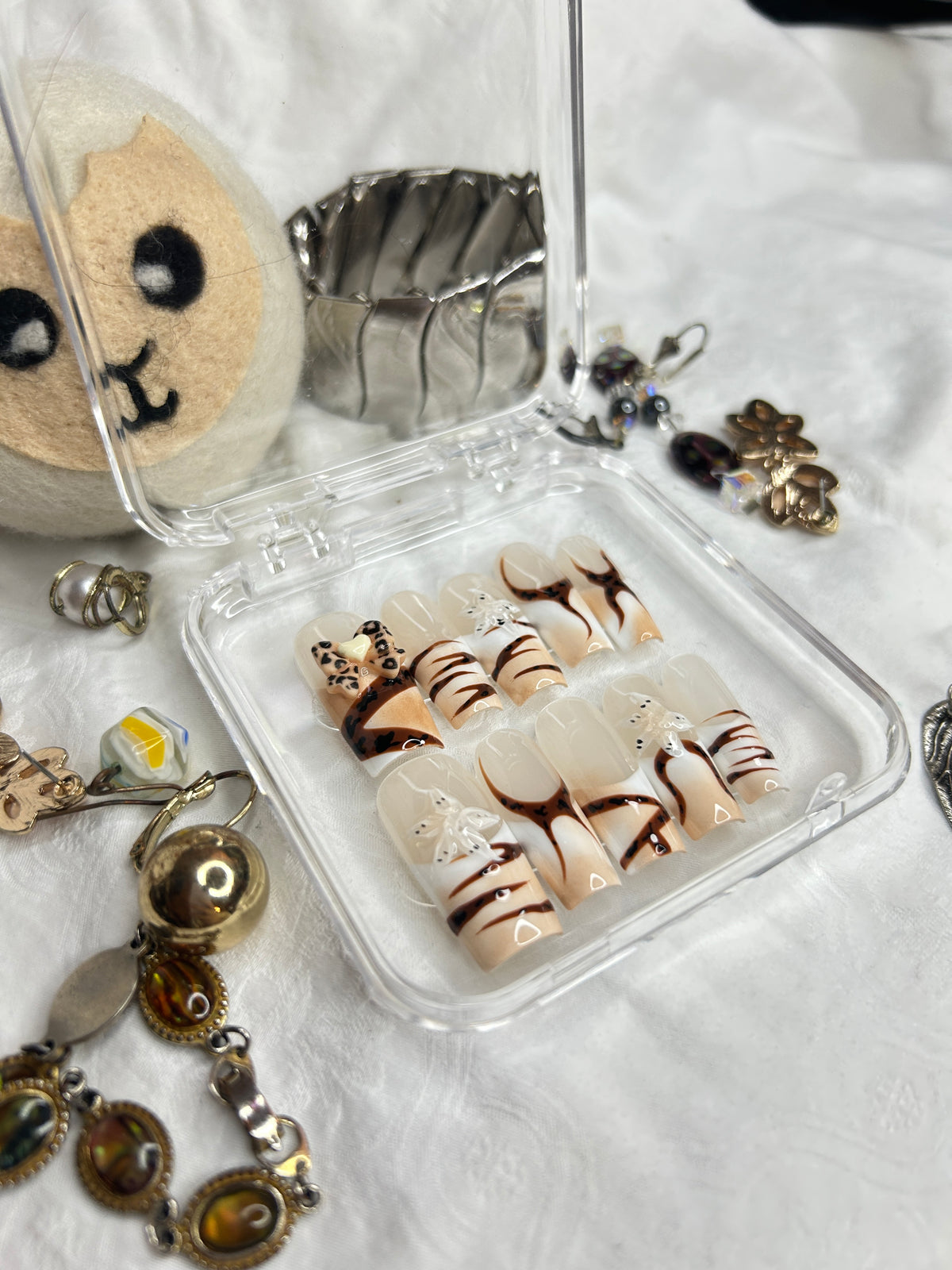 Cream Brown French Press-On Nails