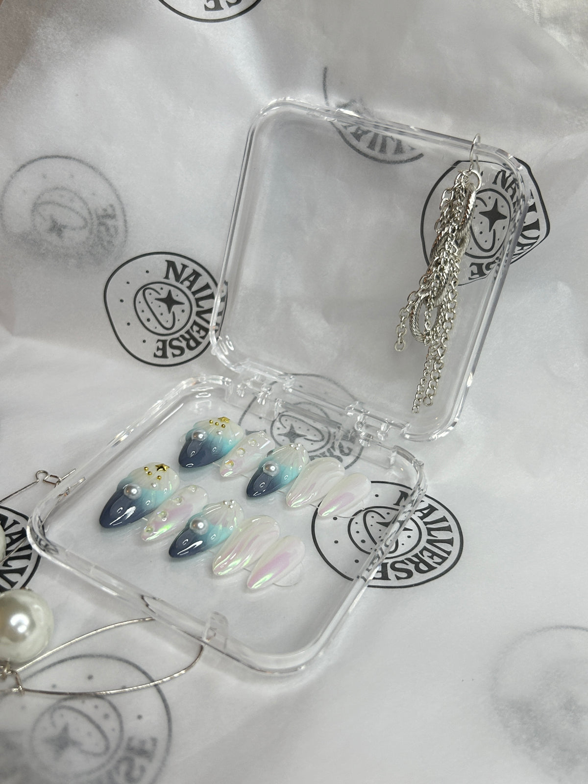 Blue Green Pearl Press-On Nails Set