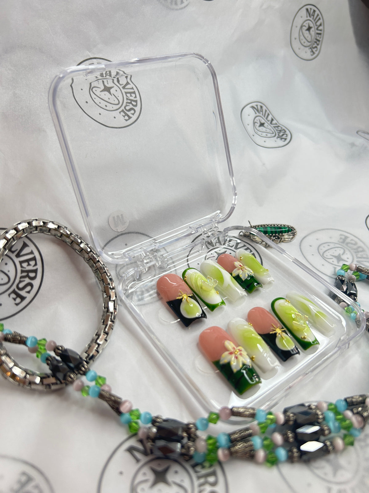 Handmade Press-On Nails Set – Green Floral Design, Reusable False Nails with 3D Flower Details