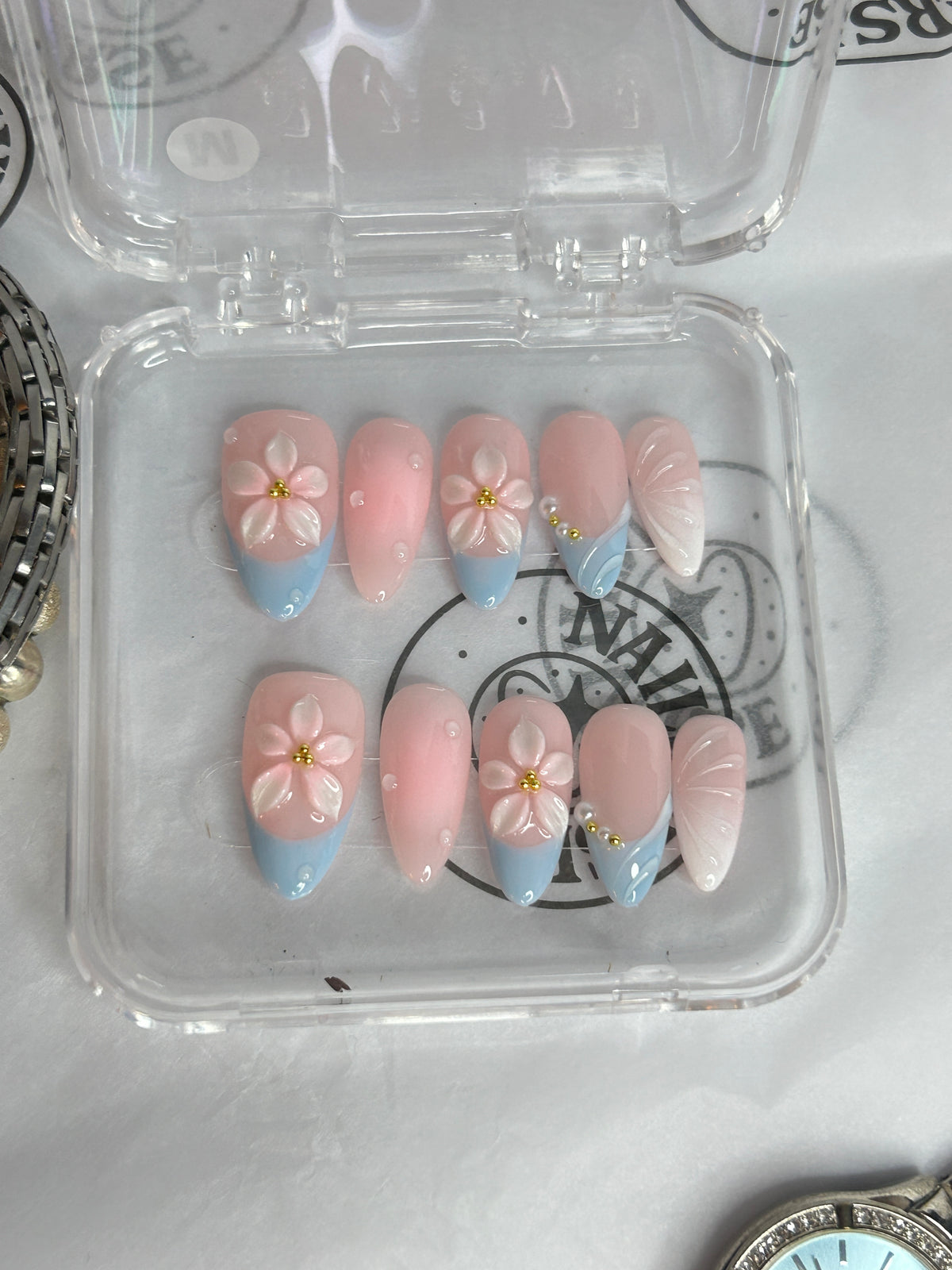 Pink Floral Press-On Nails with Elegant 3D Flower Design