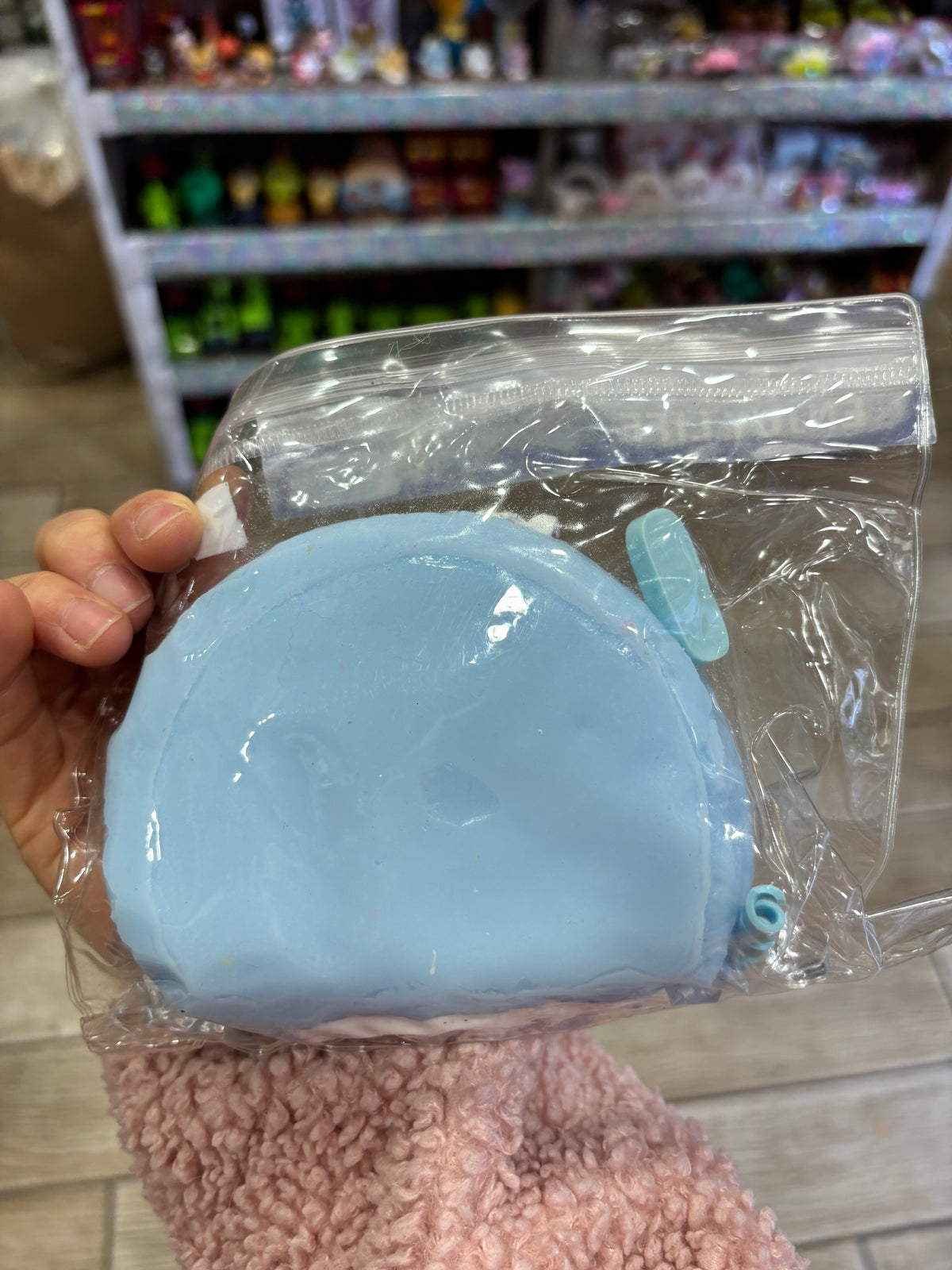 Blue Cream Dessert Bag Charm – Cute Pastel Design