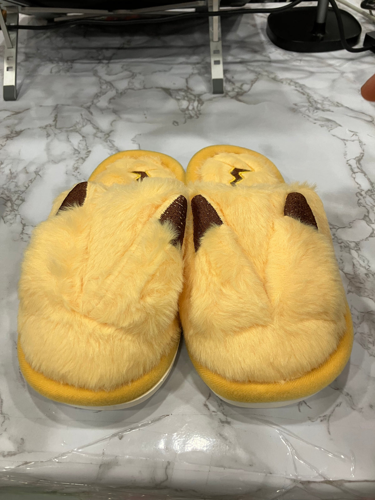 Cute Plush Animal Slippers for Kids and Adults – Yellow Fuzzy Indoor House Slippers