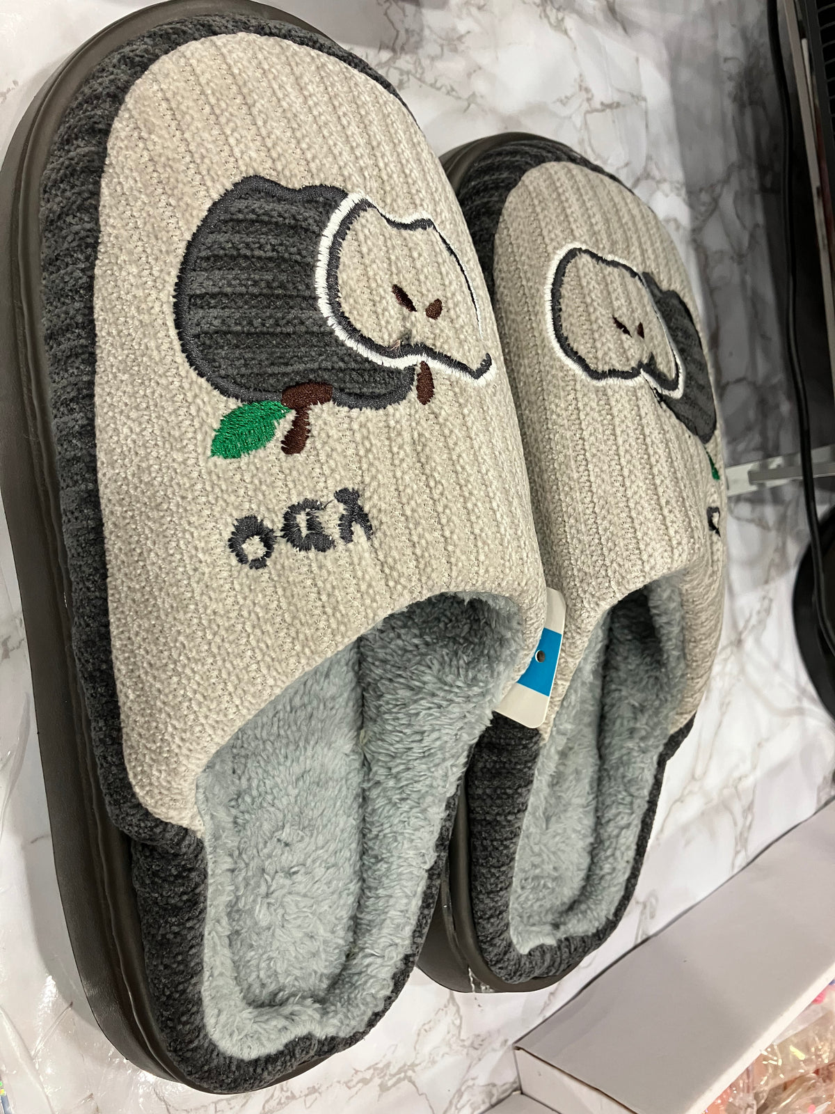 Apple Embroidered Plush Indoor Slippers – Unisex