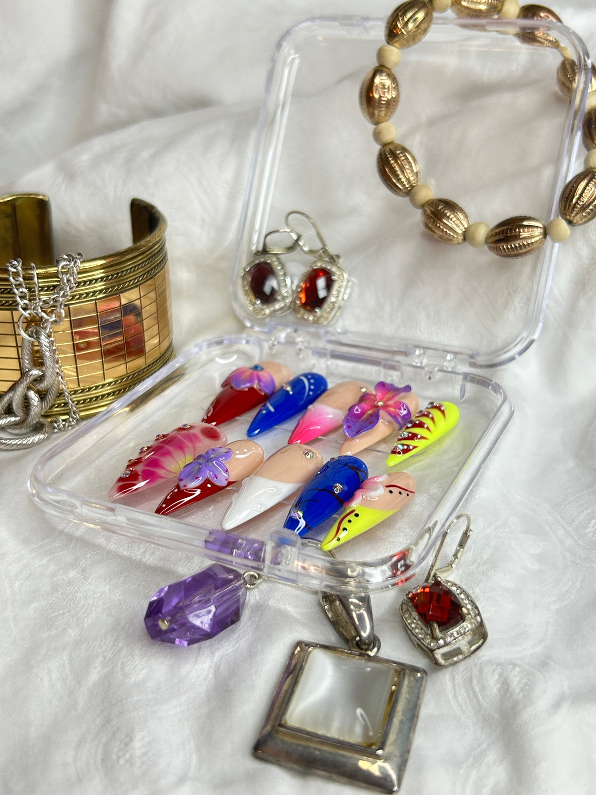 Ocean Pearl 3D Press-On Nails | Handmade Iridescent Nail Art