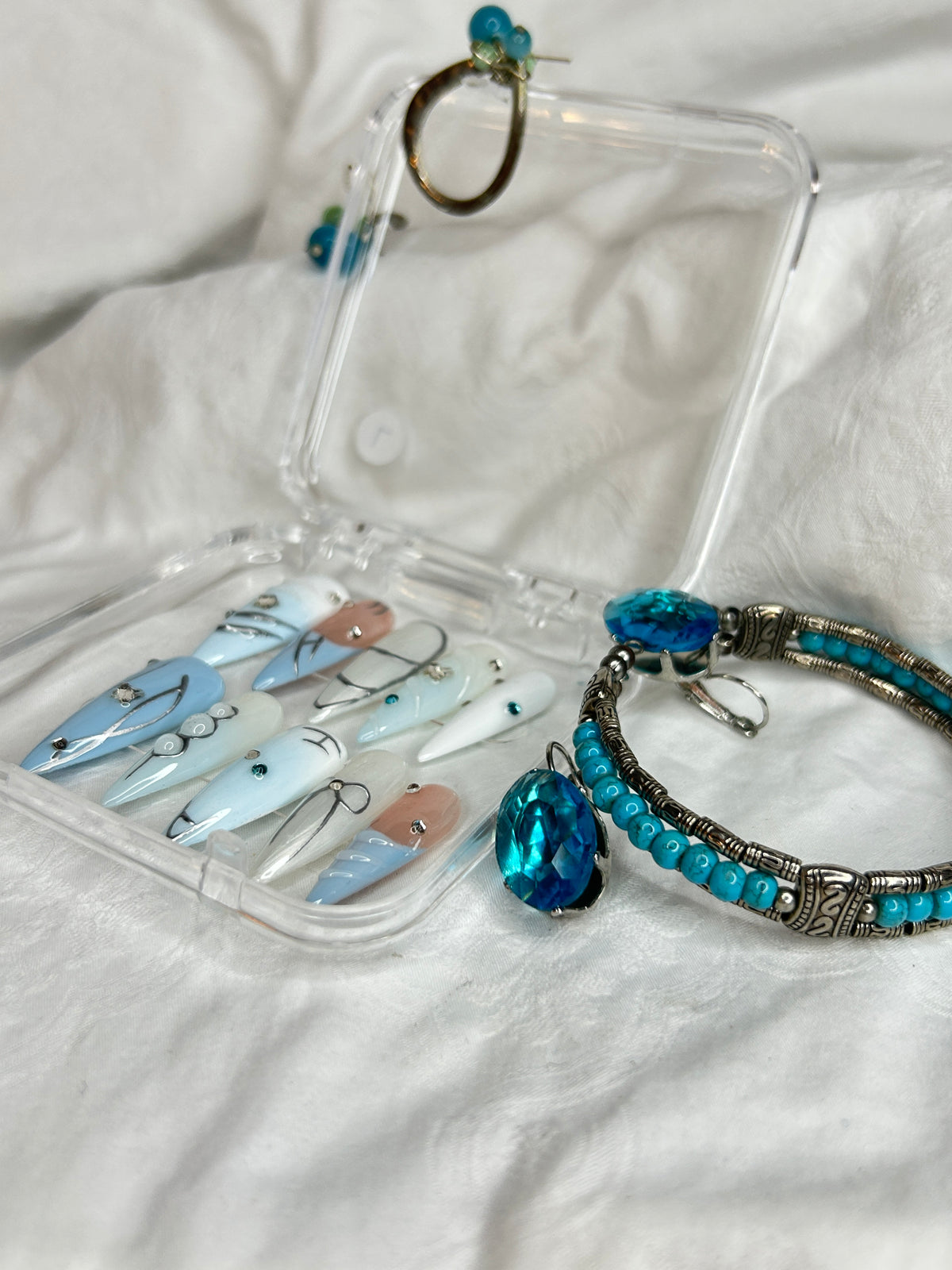 Light Blue Bow Press-On Nails Set