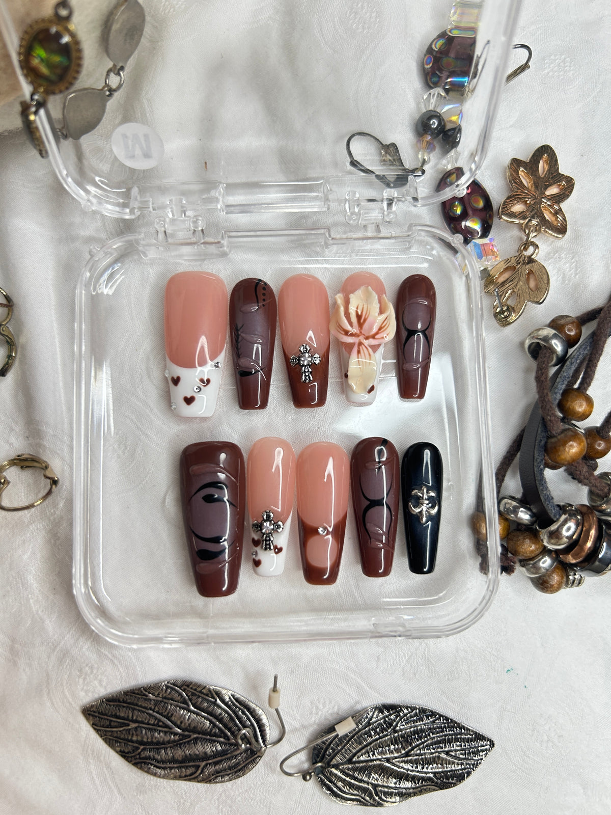 Brown Nude Elegant Press-On Nails Set