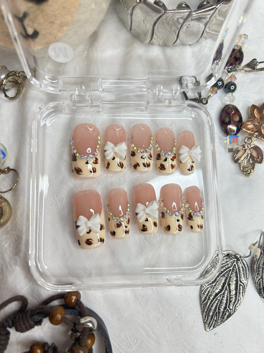 Cute Teddy Bear Press-On Nails Set