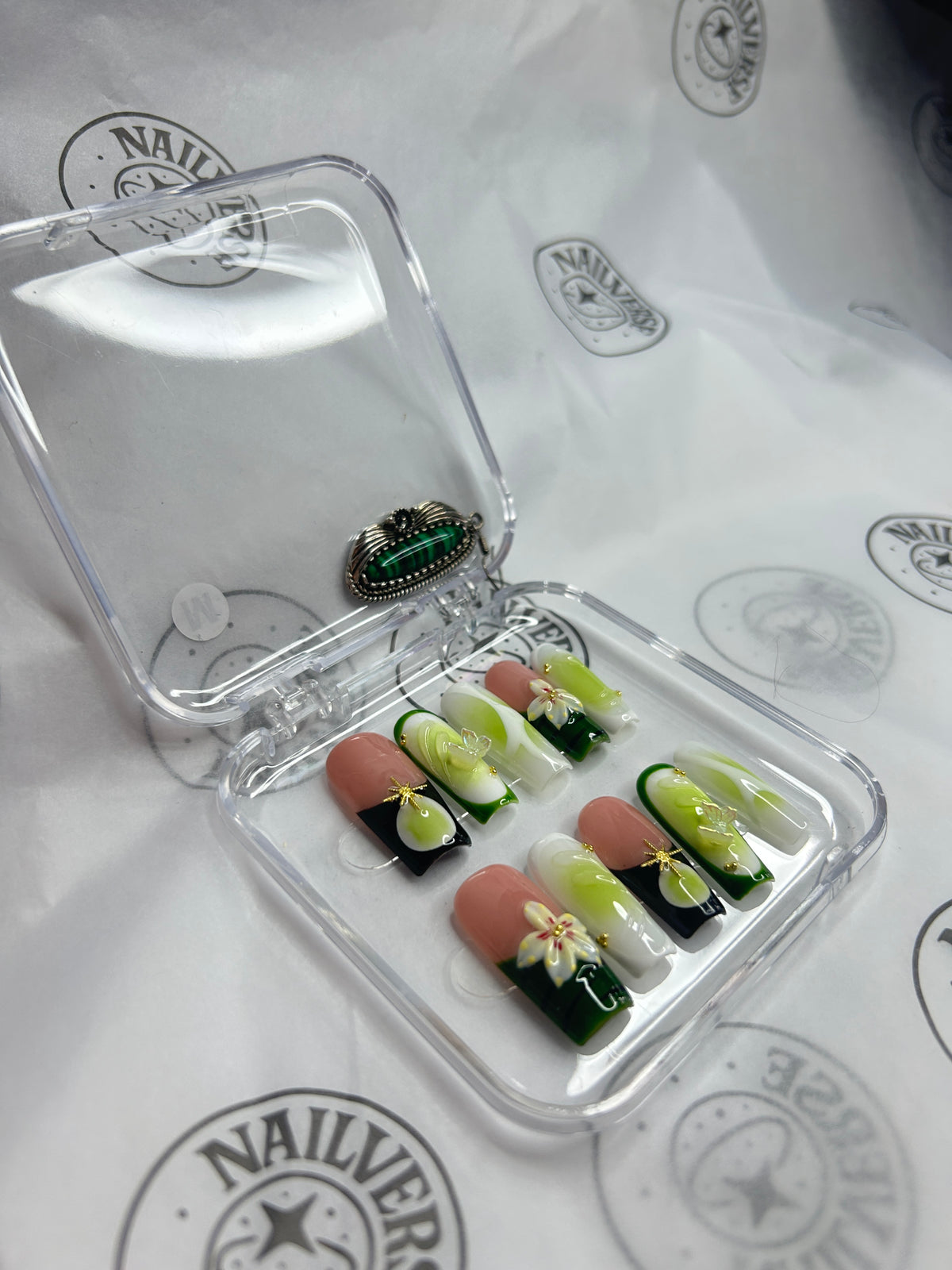 Handmade Press-On Nails Set – Green Floral Design, Reusable False Nails with 3D Flower Details