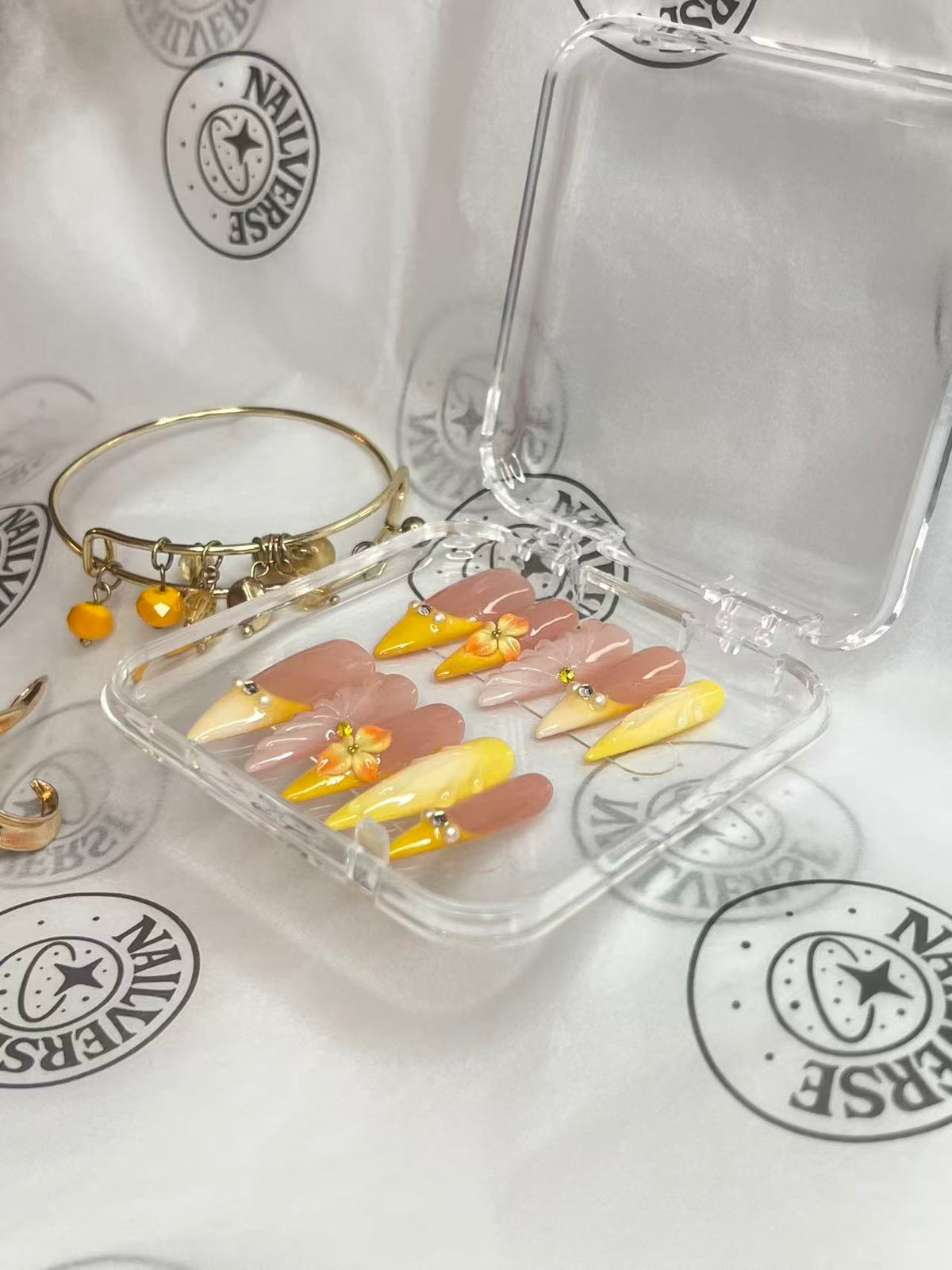 Sunset Gold 3D Handmade Press-On Nails
