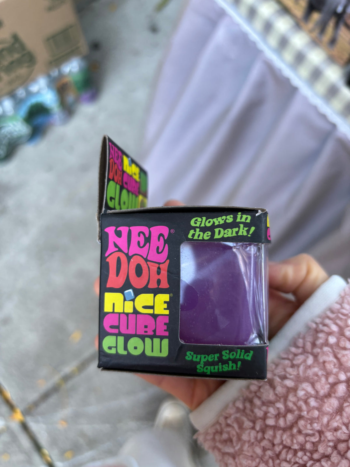 NeeDoh Nice Cube Glow Super Solid Squish