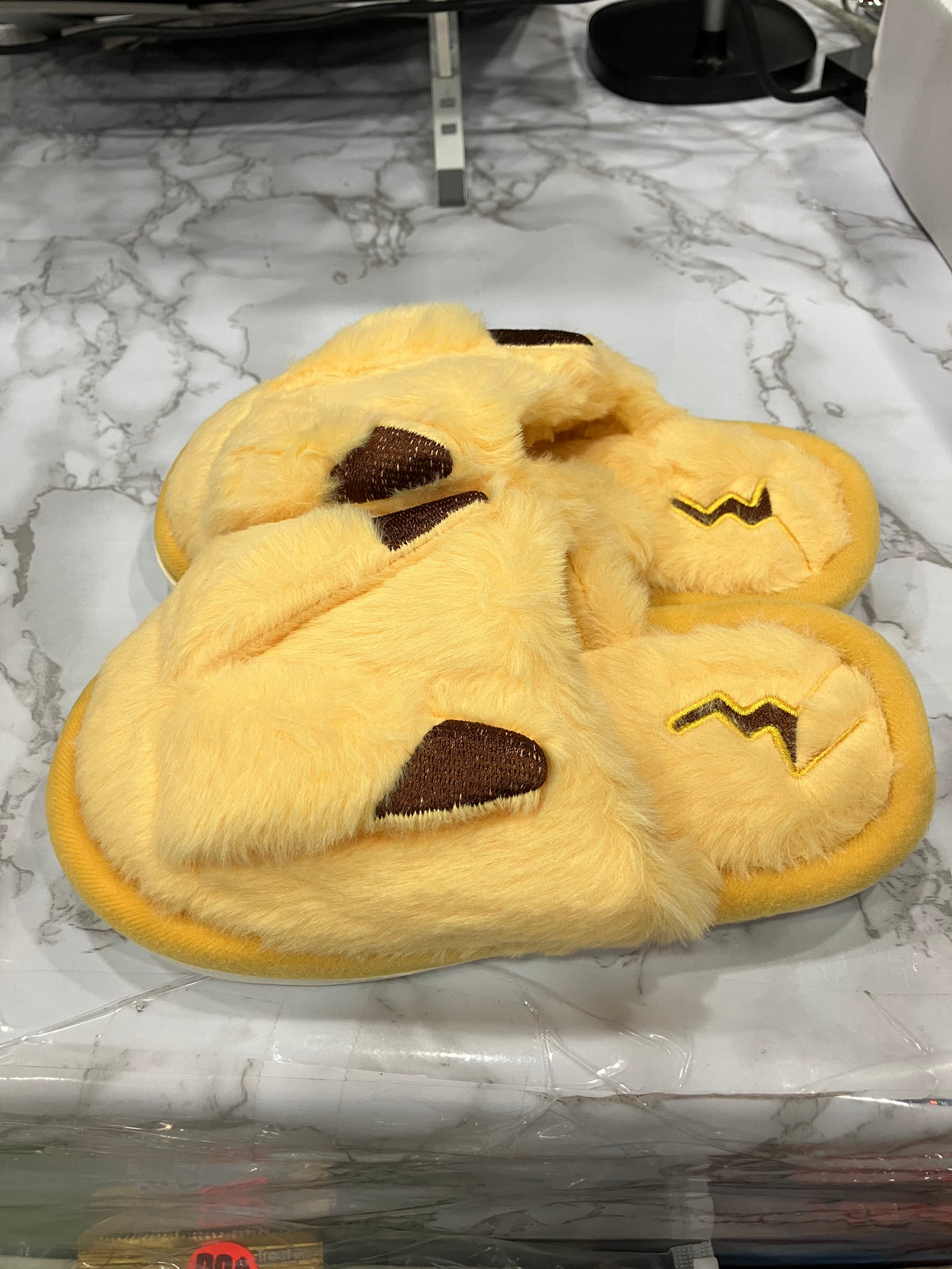 Cute Plush Animal Slippers for Kids and Adults – Yellow Fuzzy Indoor House Slippers