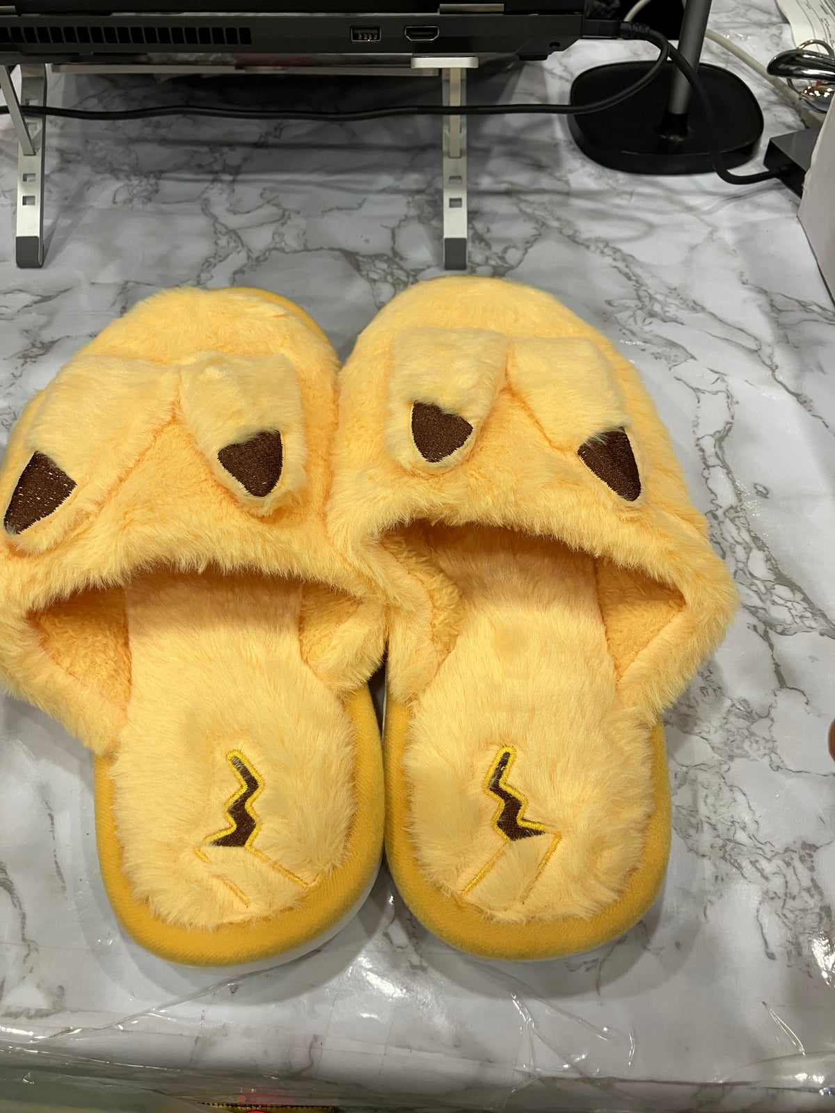 Cute Plush Animal Slippers for Kids and Adults – Yellow Fuzzy Indoor House Slippers