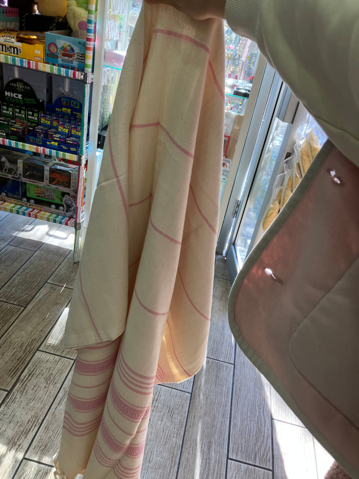 Turkish Cotton Shower Towel with Decorative Fringe