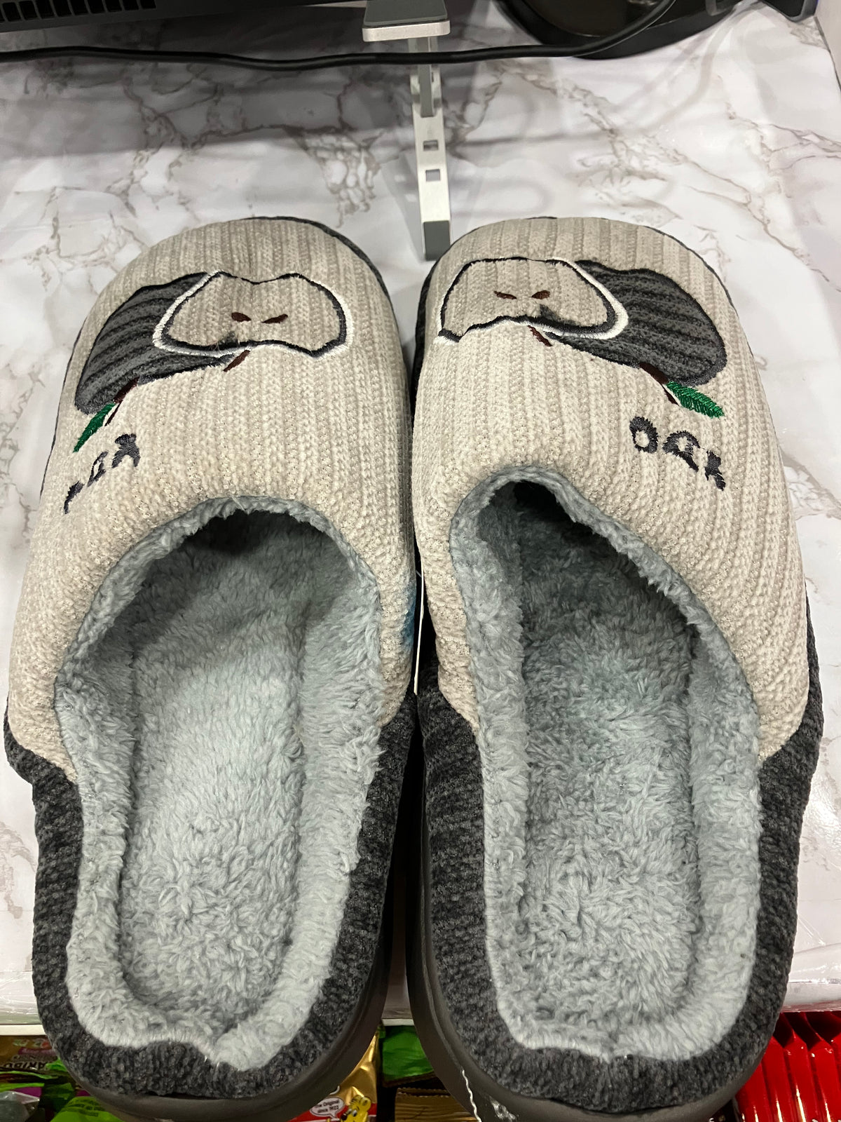 Apple Embroidered Plush Indoor Slippers – Unisex